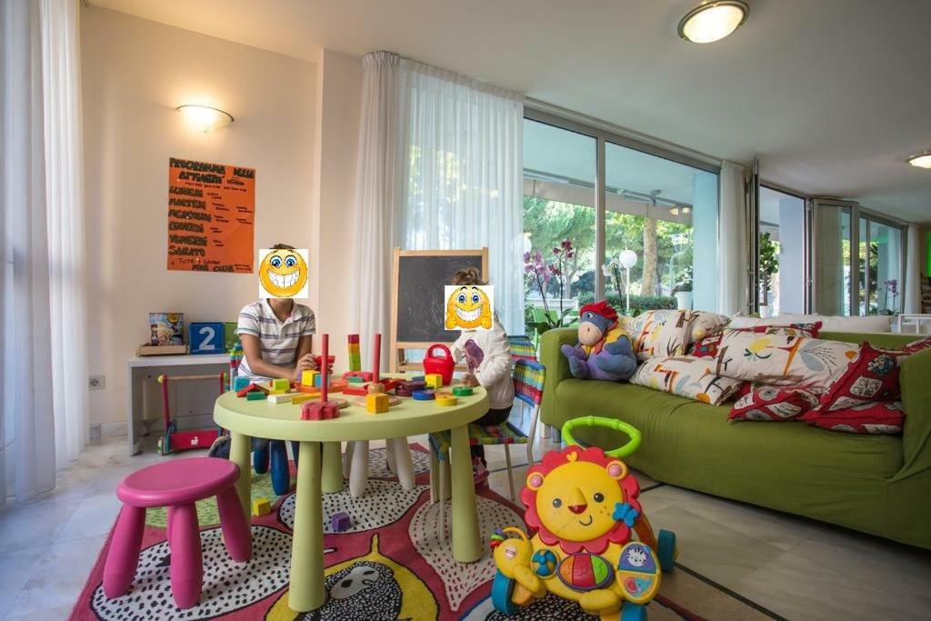 Hotel Konrad Marebello 外观 照片
