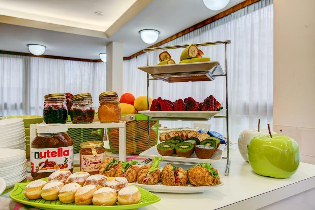 Hotel Konrad Marebello 外观 照片